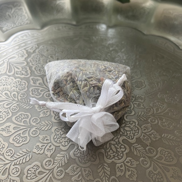 French Lavender Sachet (Add on only please) - Picture 3 of 4